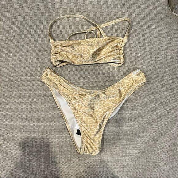 Kendall & Kylie Women’s Gold Rouched Bandeau Bikini Top/ Bottom Size L NWT - Picture 6 of 16